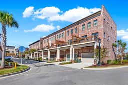 Eastern Wharf Luxury Townhome