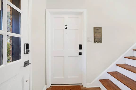 Ardsley Upscale Living Unit #2