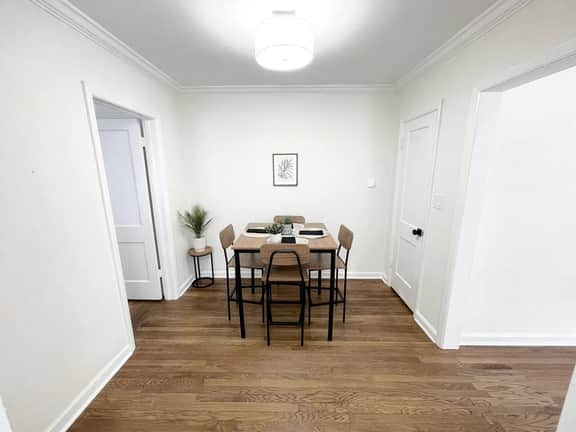 Ardsley Upscale Living Unit #4