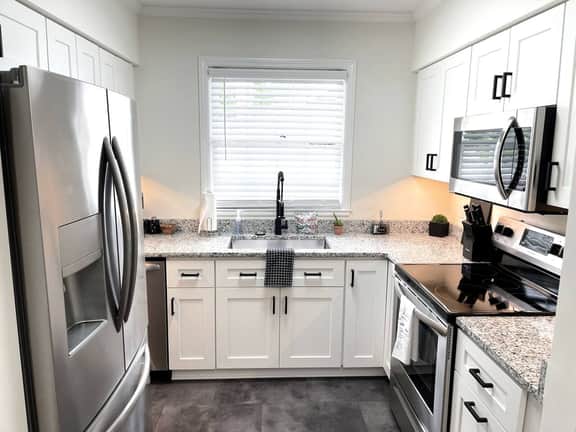Ardsley Upscale Living Unit #4